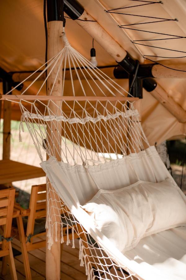 Hotel Glamping Mandra Kanev Leplyavo Exterior foto